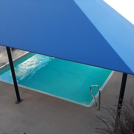 Oyo Hotel Spokane North Екстер'єр фото