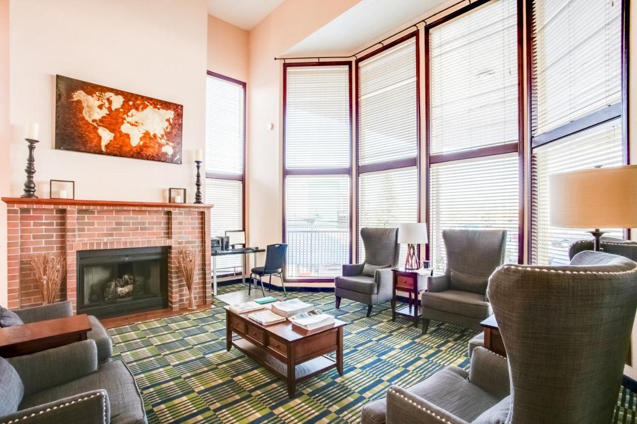 Oyo Hotel Spokane North Екстер'єр фото